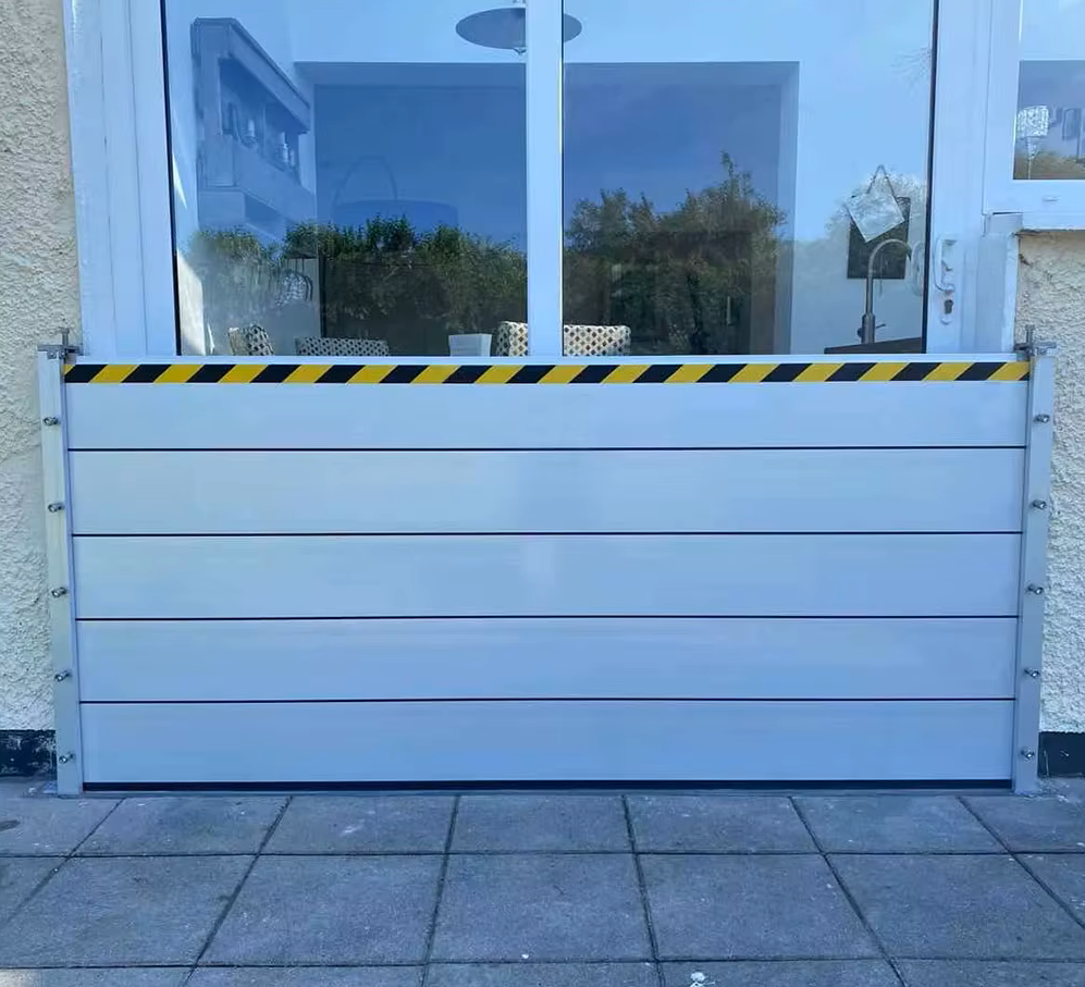 Flood.Tech Aluminum Plank Flood Protection System - Inclusive Inc