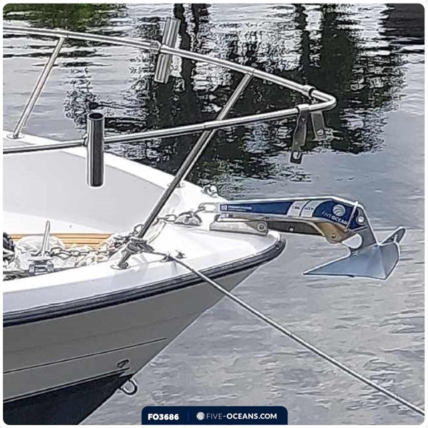 五个海洋22磅三角洲风格的机翼镀锌船锚