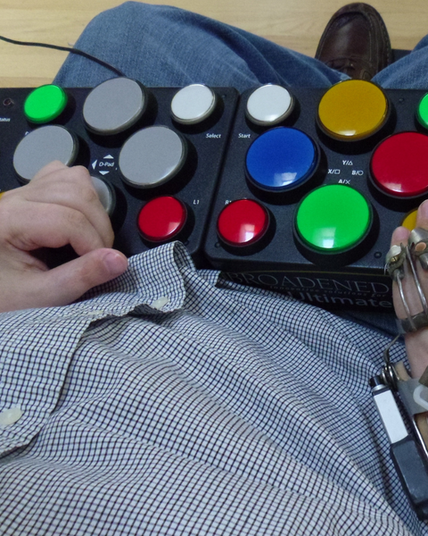 Adaptive Game Controllers – Inclusive Inc