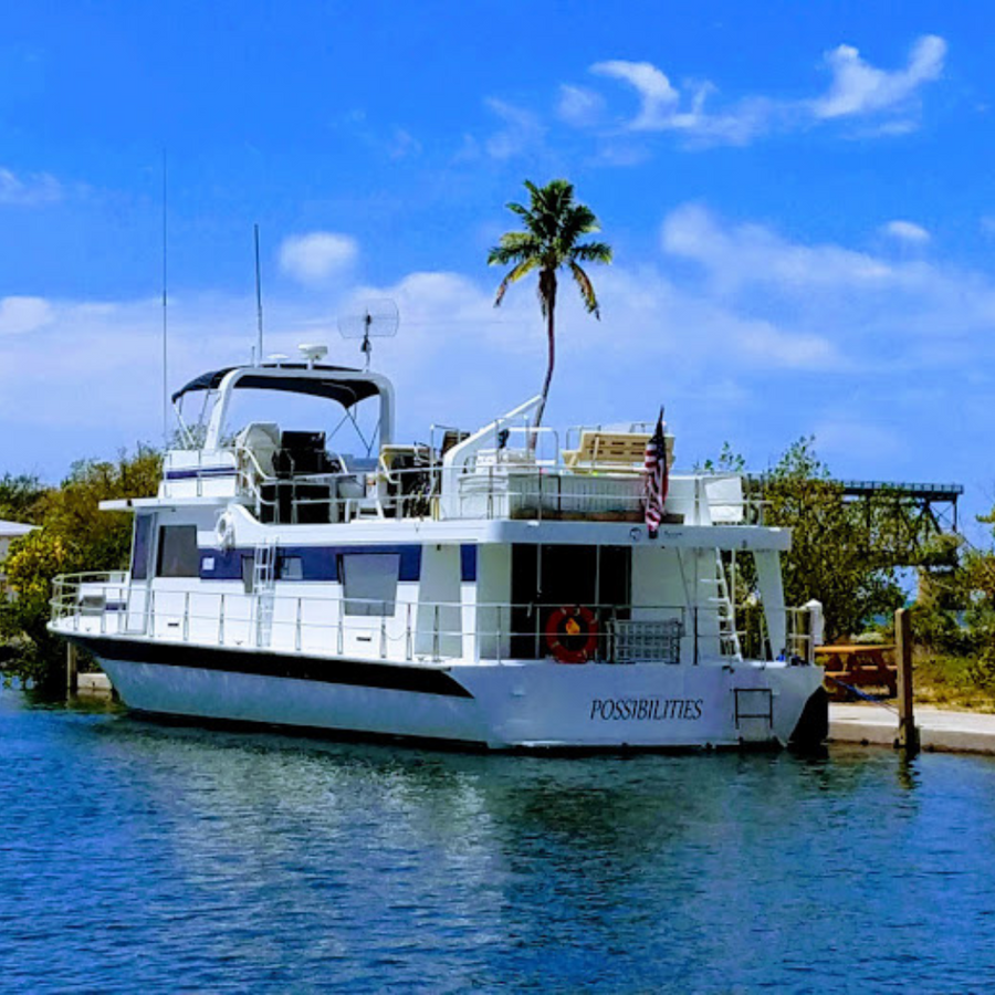 Blijf aan boord van M/V -mogelijkheden - Toegankelijk, Solar -Hybrid Motor Yacht - North Fort Myers, FL